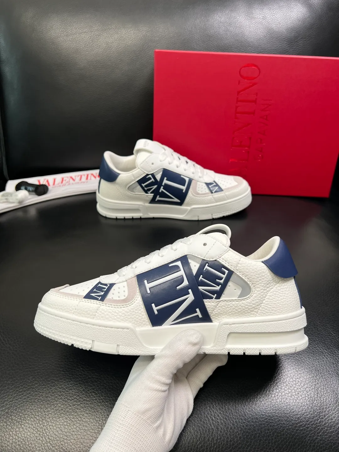 Men's shoes 💰660 VALENTINO High quality top craftsmanship Valentino, sports sneakers counter synchronization, uppers imported from Italy, high-quality splicing colorful complex crafts, imported cowhide lining soft and comfortable, soles: original soles specially provided by the original factory, T men's shoes 💰U exclusive movable molded soles super comfortable, original factory and single goods, welcome to compare, couple size 39-44 (customized 45)